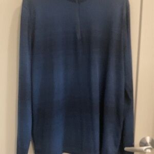 Men’s Oakley long sleeve